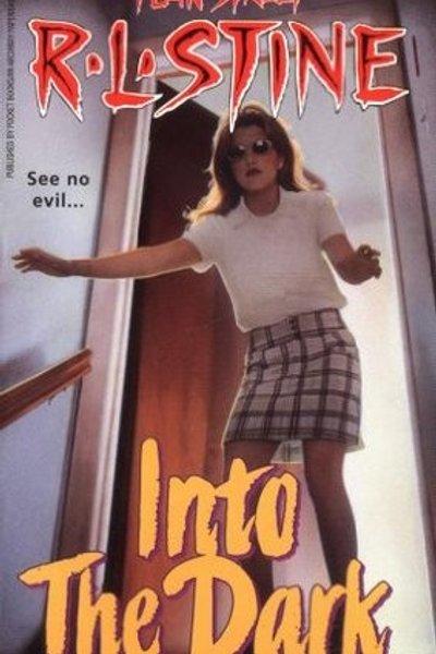 Cover of Fear Street - Into The Dark